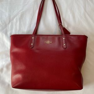 Red Coach Tote purse